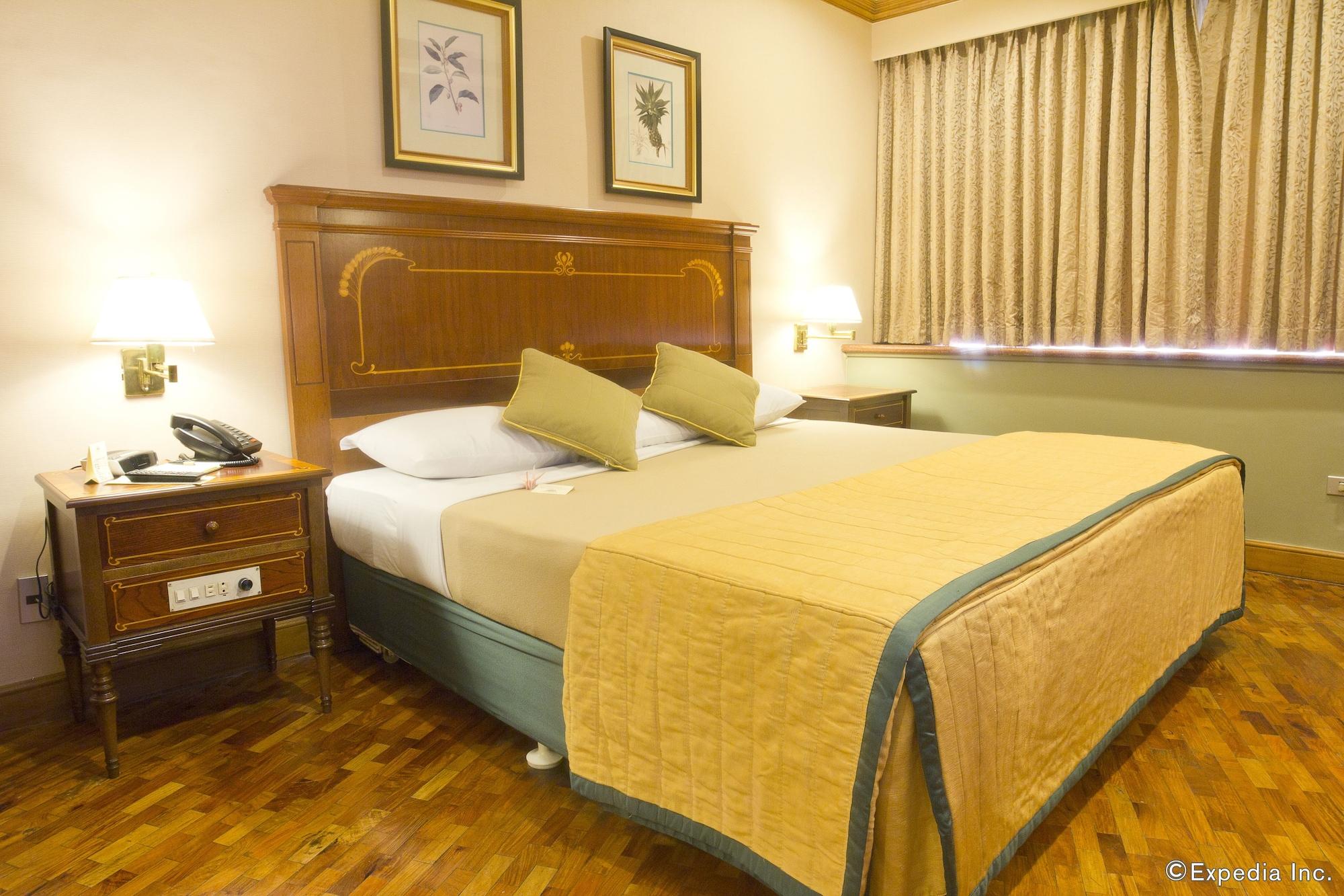Herald Suites Makati City Extérieur photo